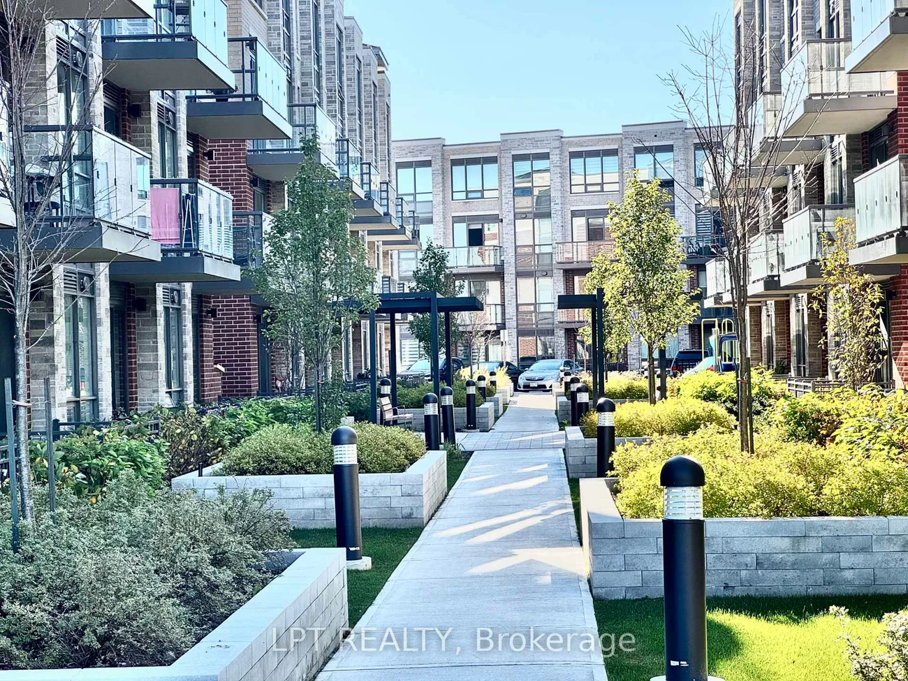 85, Attmar, Bram East, Brampton
