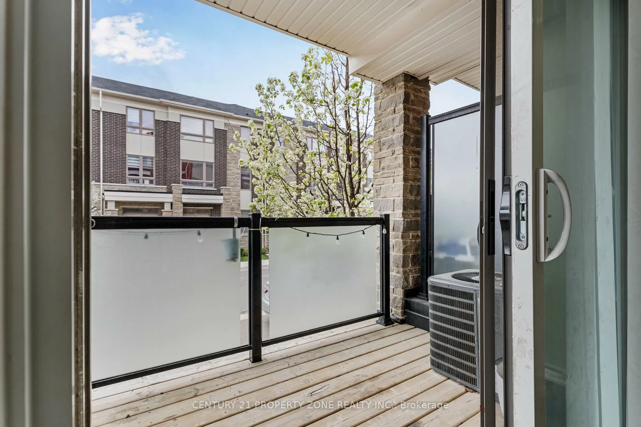 250, Lagerfeld, Northwest Brampton, Brampton