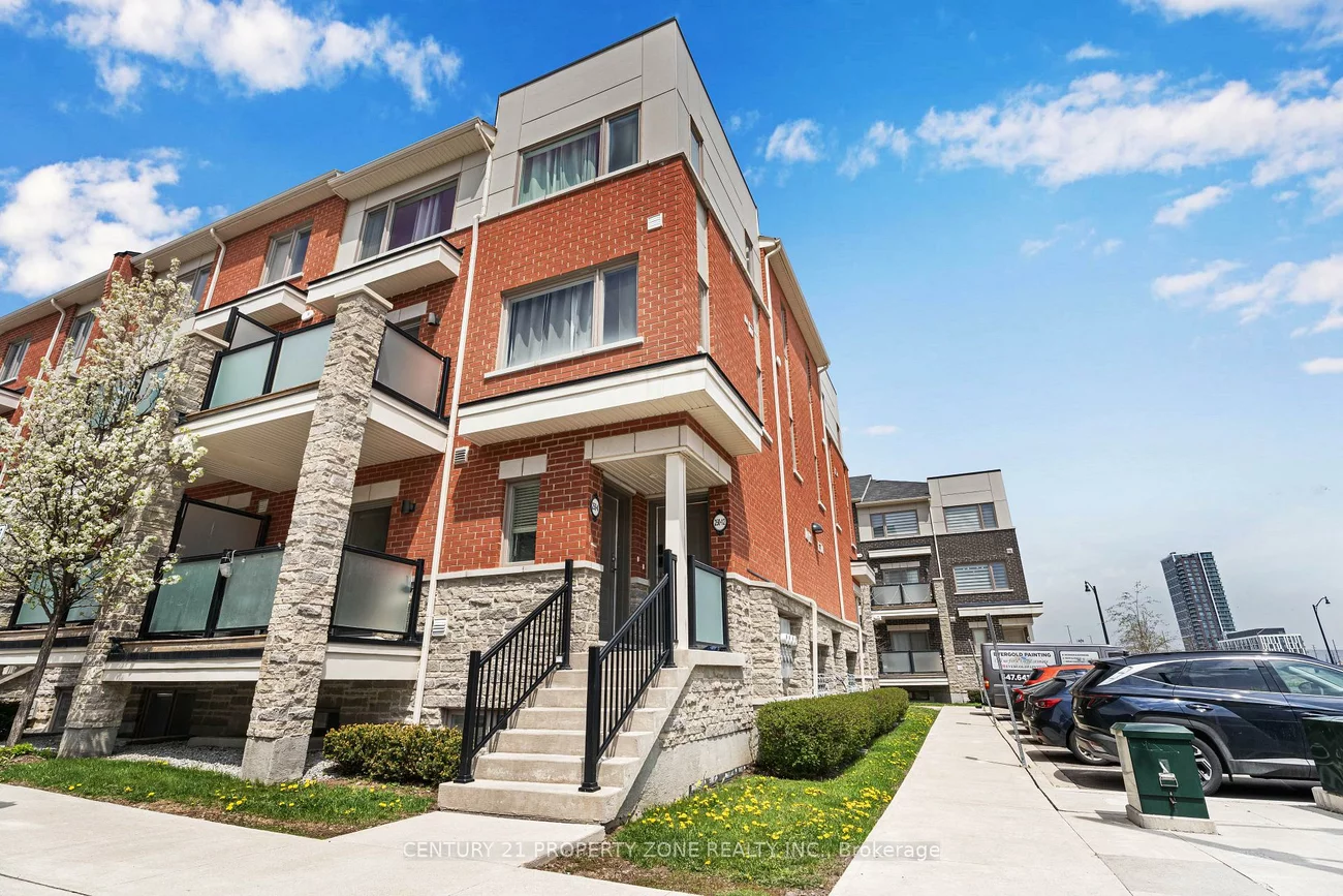 250, Lagerfeld, Northwest Brampton, Brampton