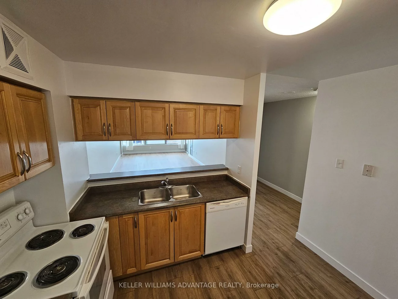 26, Hanover, Queen Street Corridor, Brampton