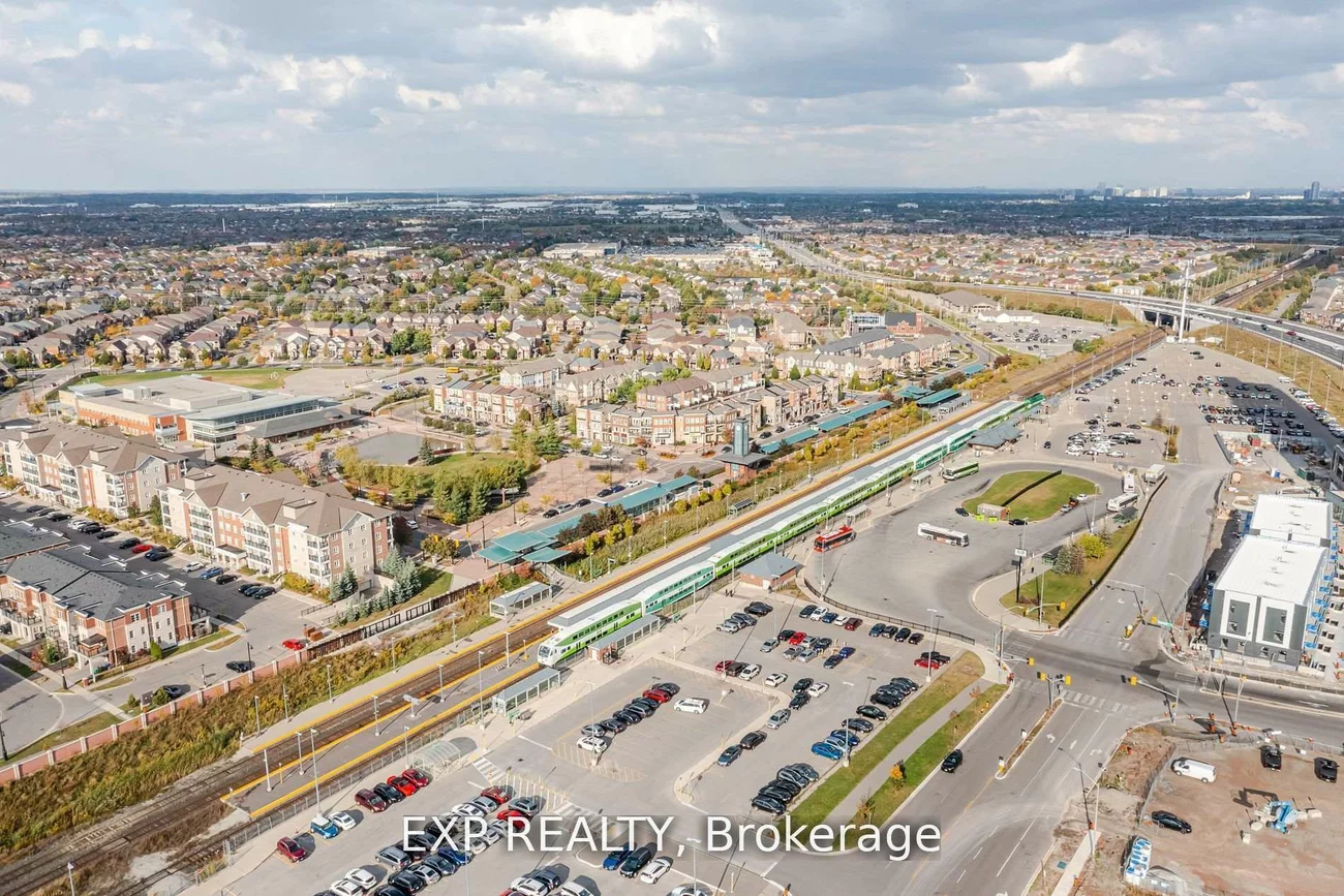 200, Lagerfled, Northwest Brampton, Brampton