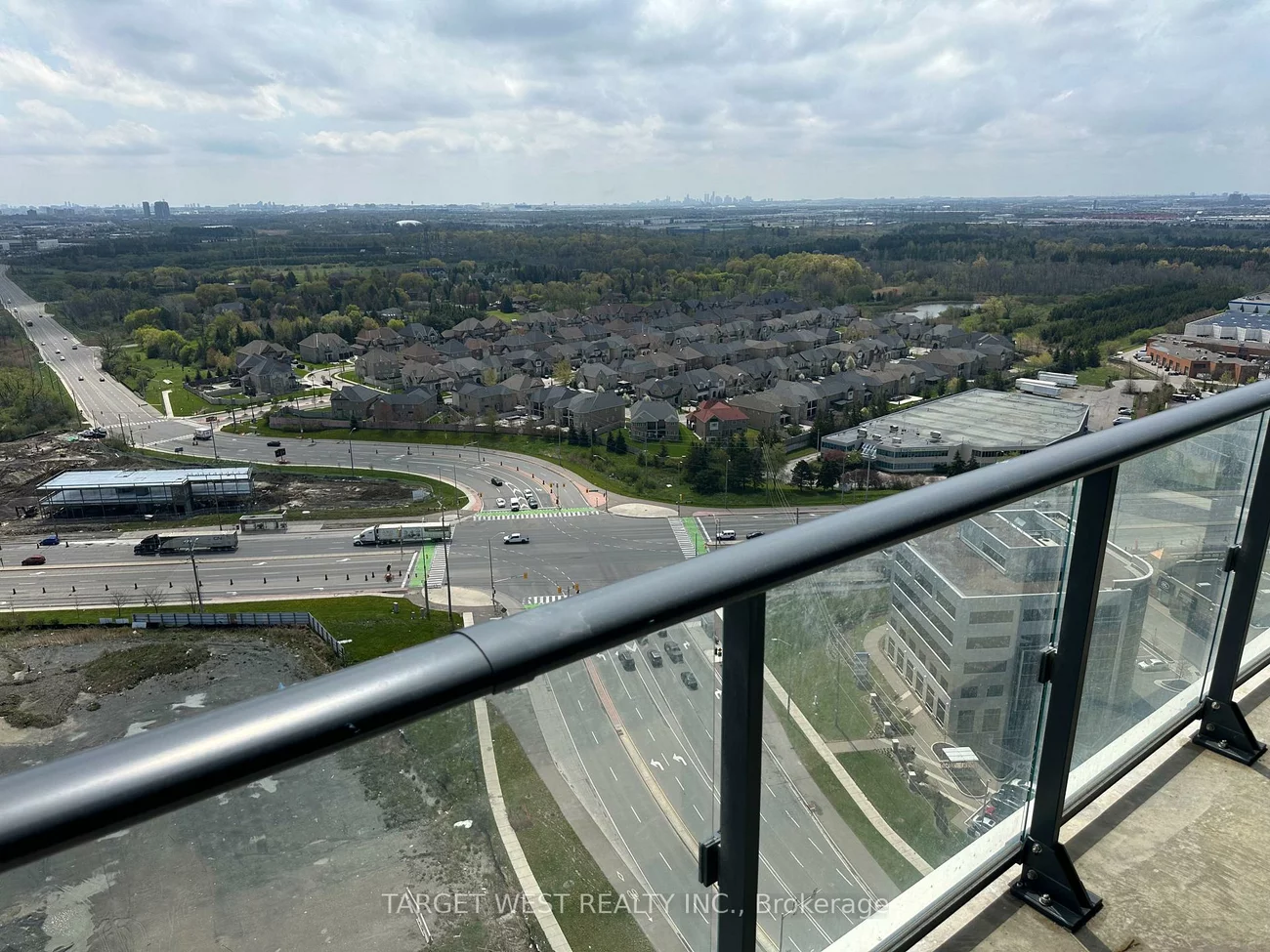 15, Skyridge, Bram East, Brampton
