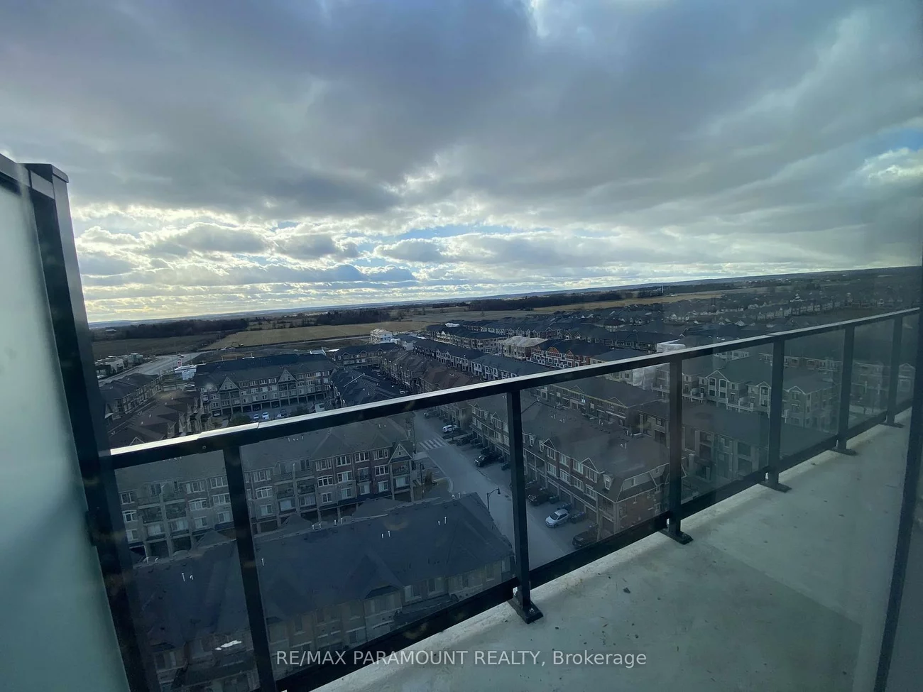 215, Veterans, Northwest Brampton, Brampton