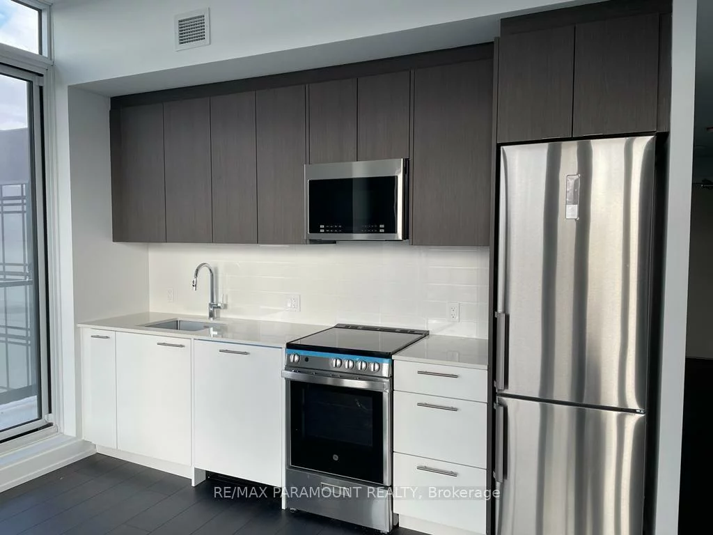 215, Veterans, Northwest Brampton, Brampton