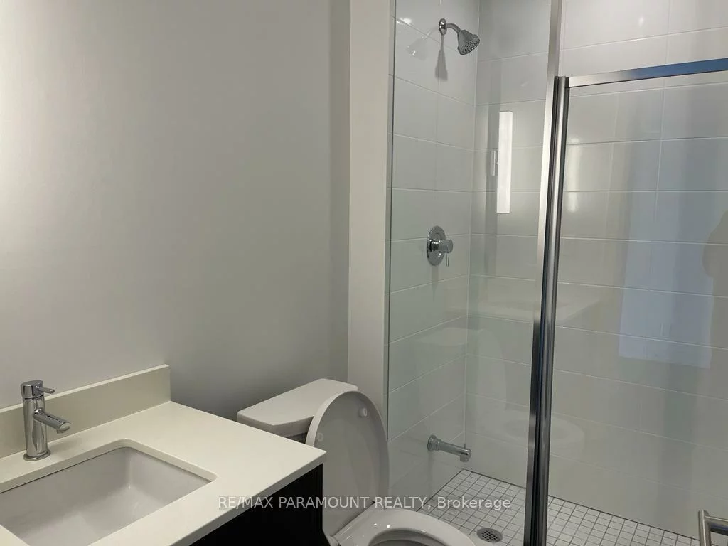 215, Veterans, Northwest Brampton, Brampton