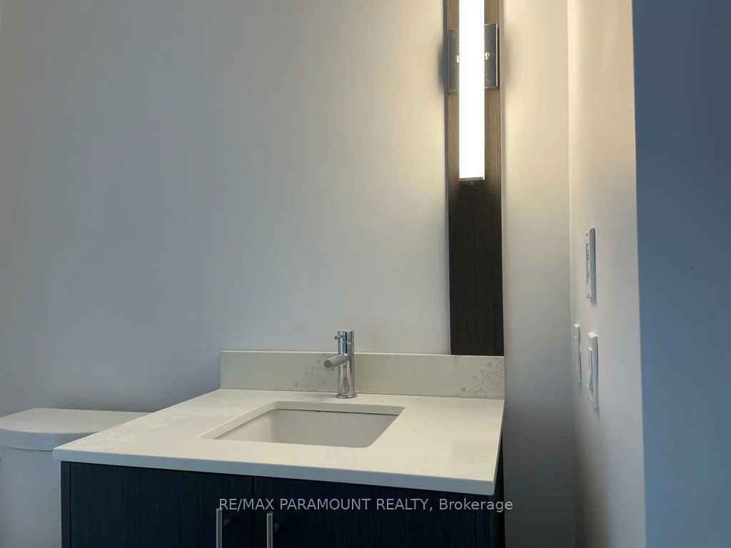 215, Veterans, Northwest Brampton, Brampton