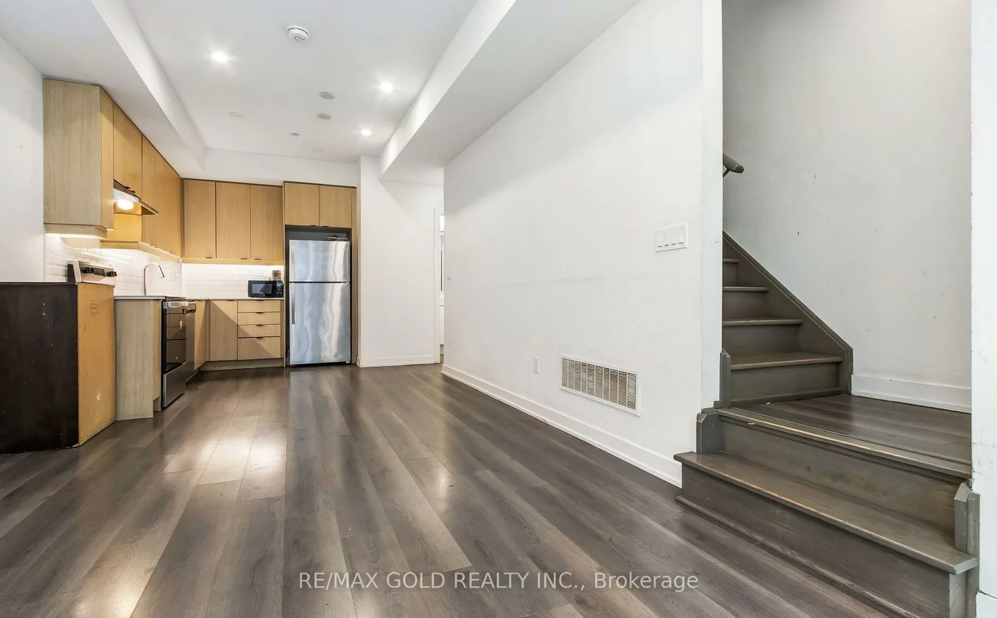 200, Malta, Fletcher's Creek South, Brampton