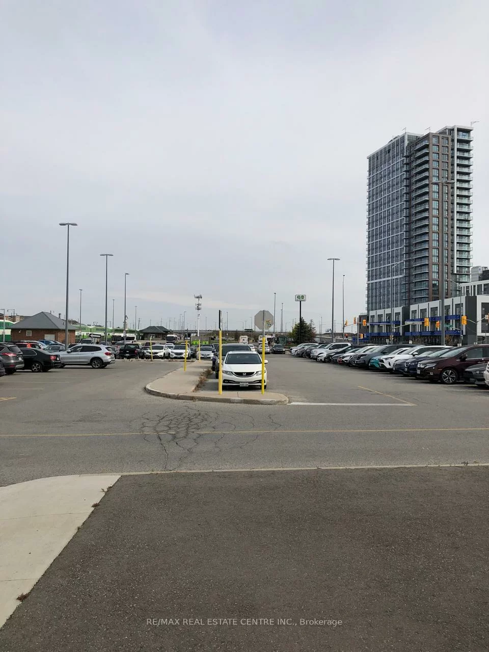 10, Lagerfeld, Northwest Brampton, Brampton