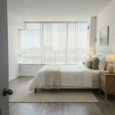 22, Hanover, Queen Street Corridor, Brampton