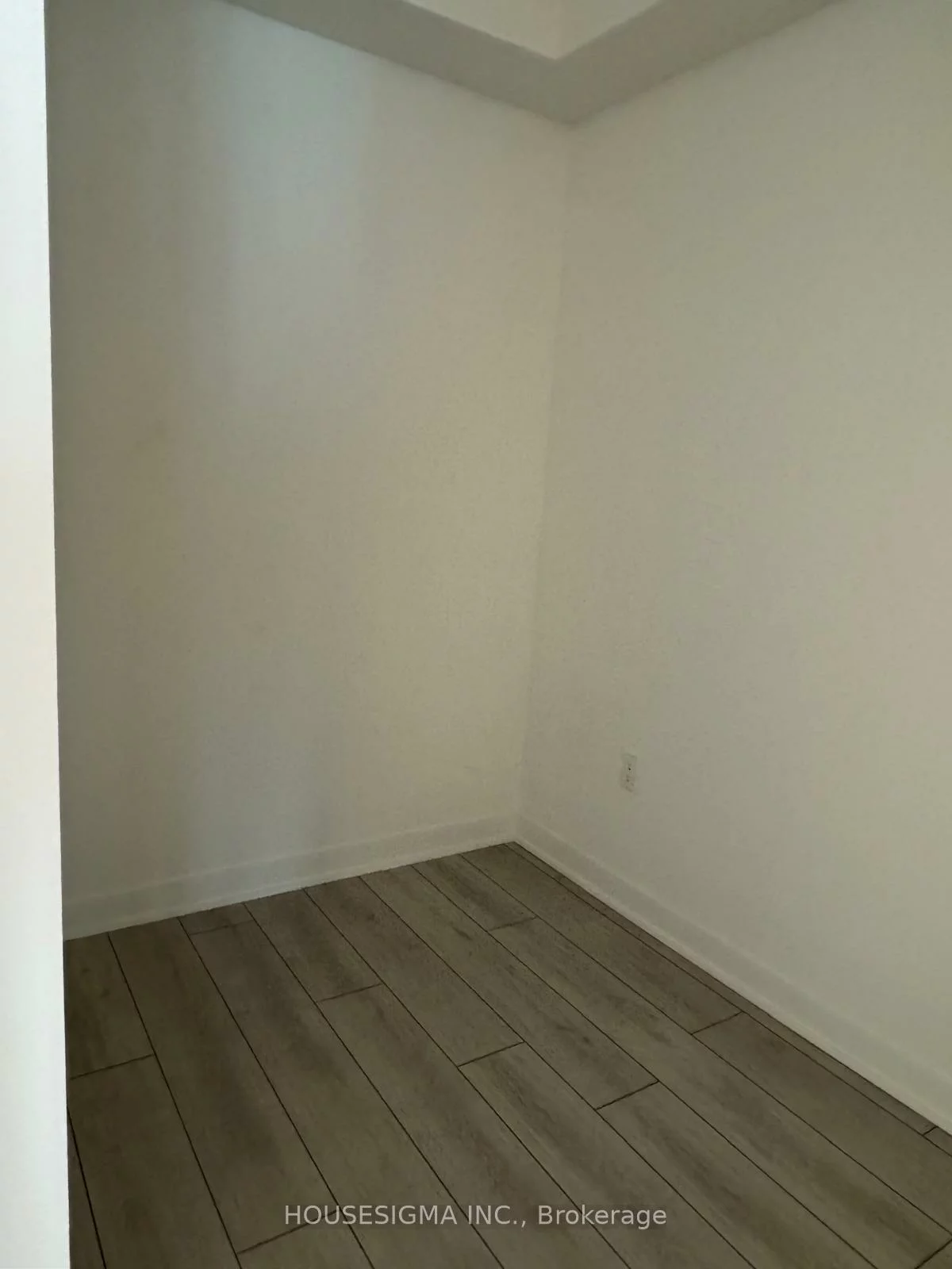 260, Malta, Fletcher's Creek South, Brampton