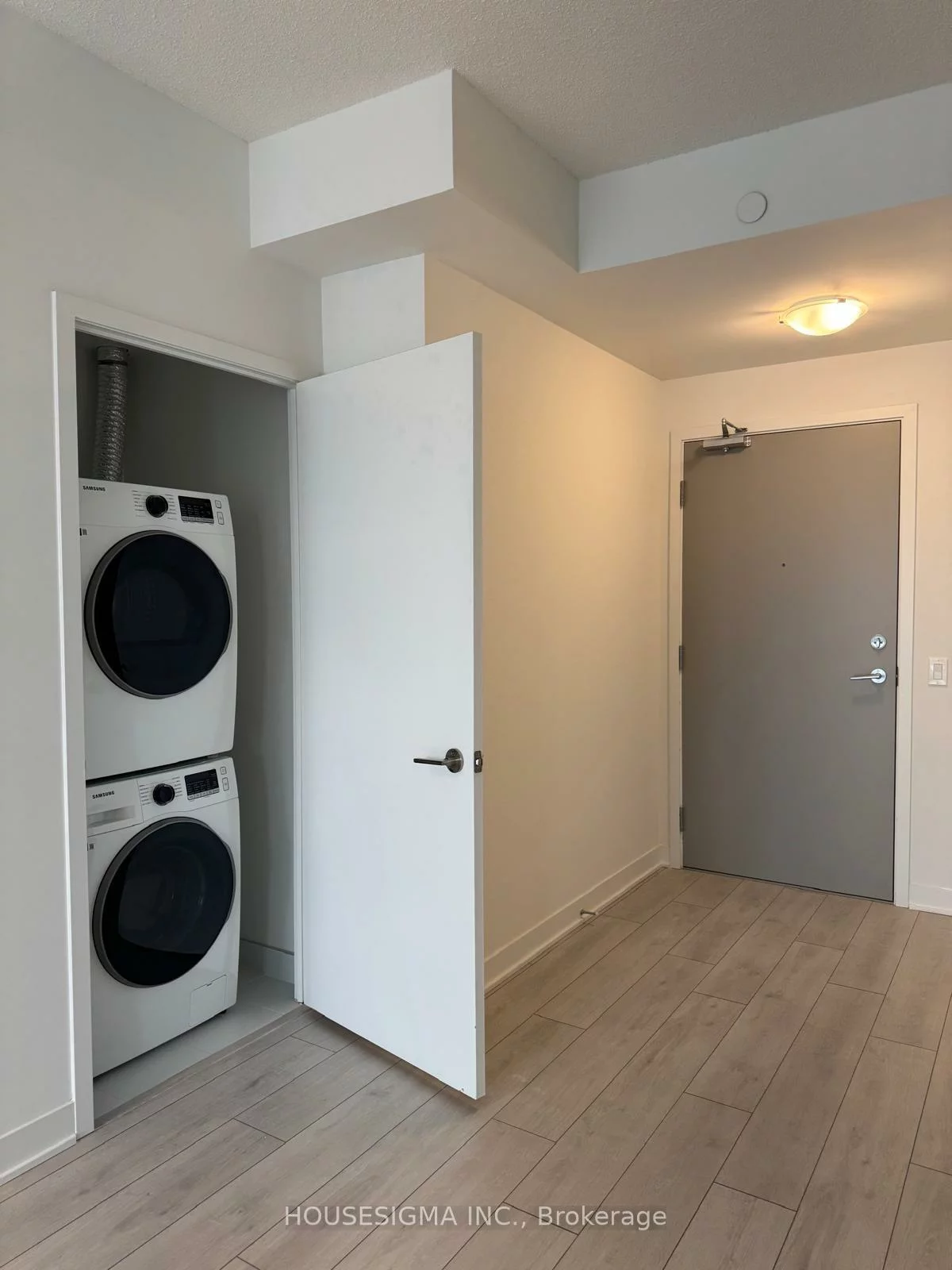 260, Malta, Fletcher's Creek South, Brampton