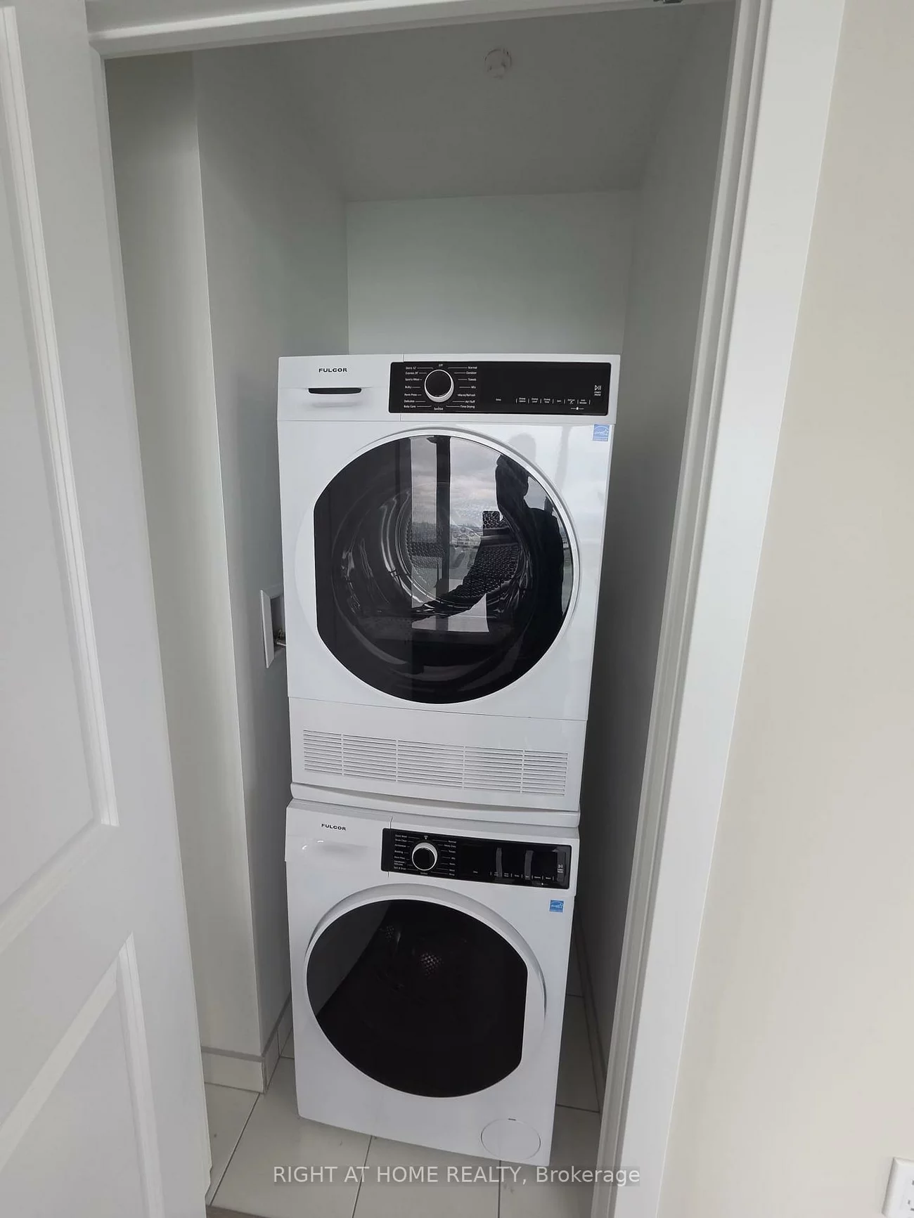 15, Skyridge, Bram East, Brampton