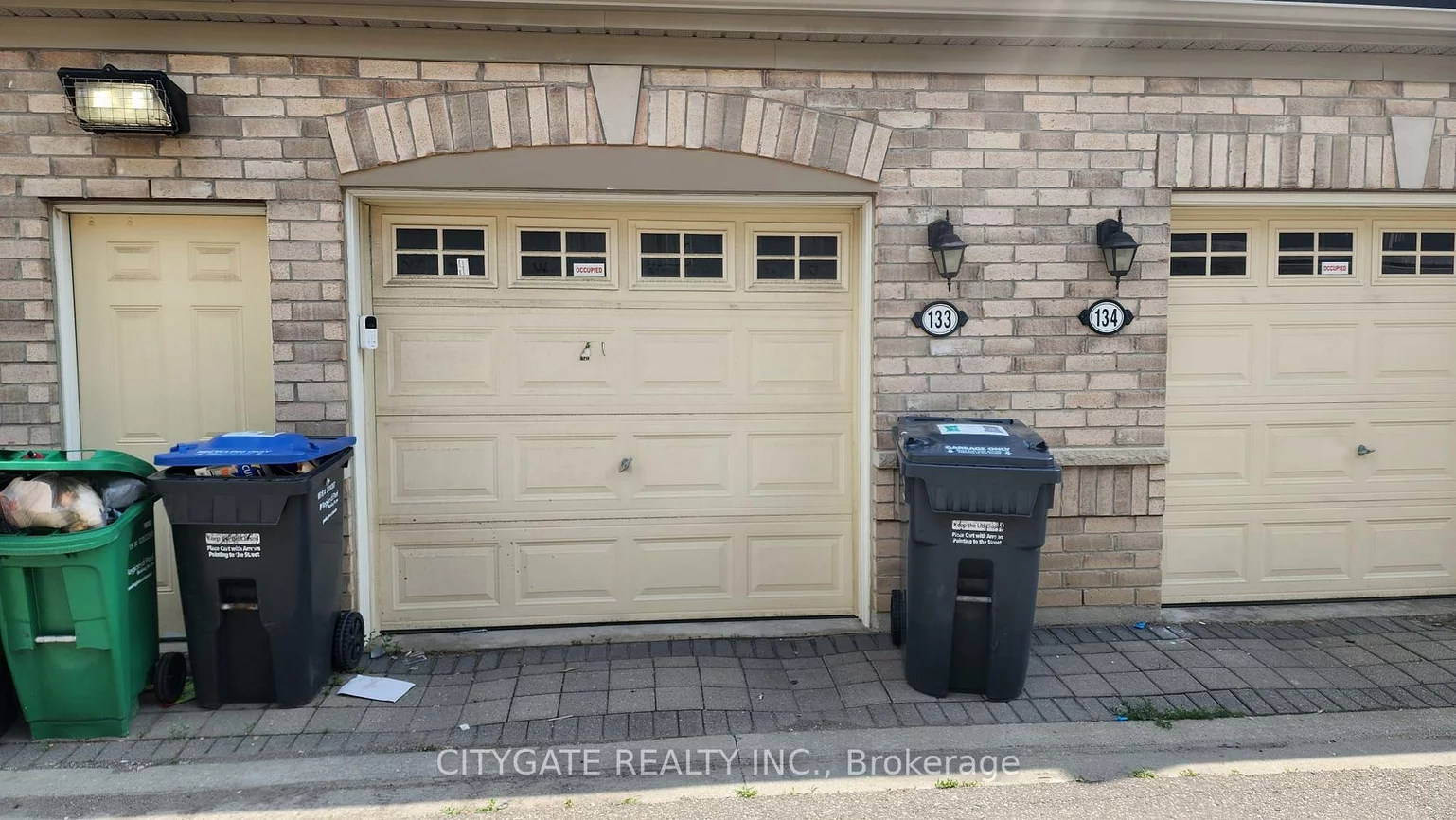 1, Beckenrose, Brampton West, Brampton