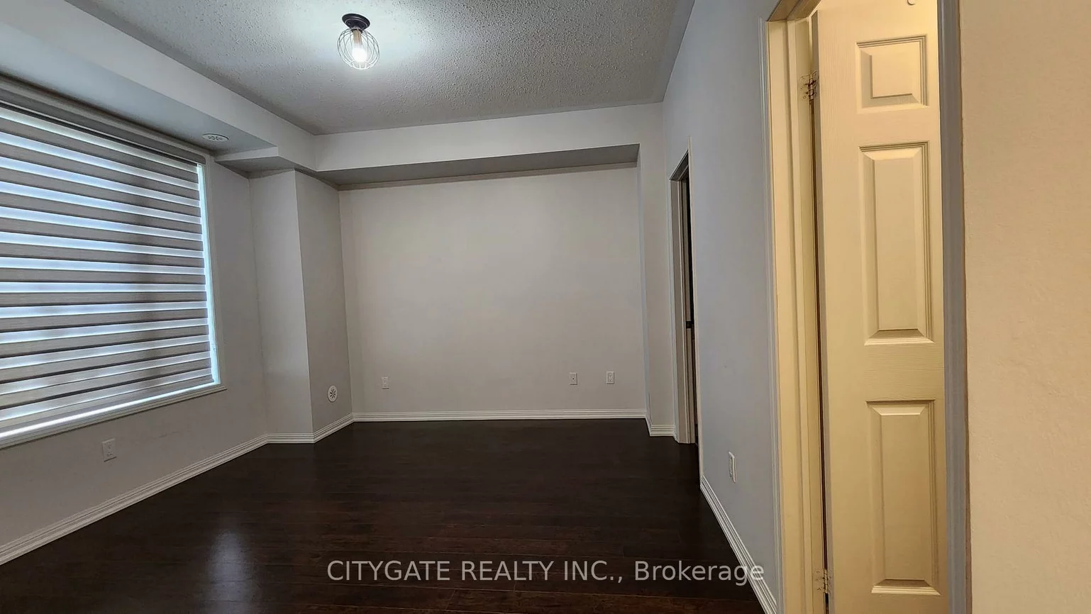 1, Beckenrose, Brampton West, Brampton