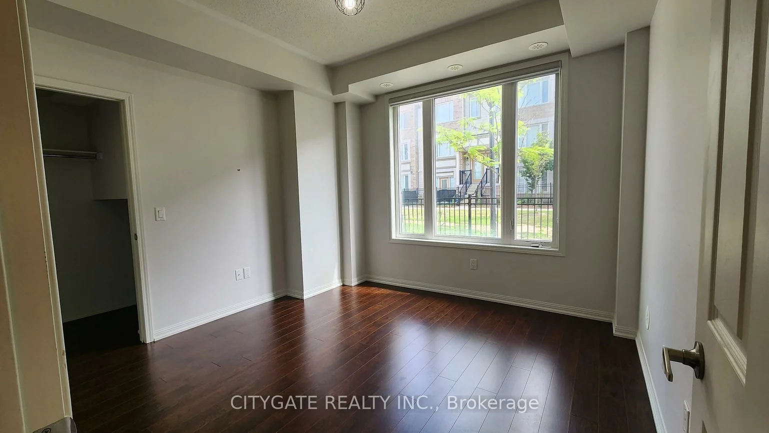 1, Beckenrose, Brampton West, Brampton