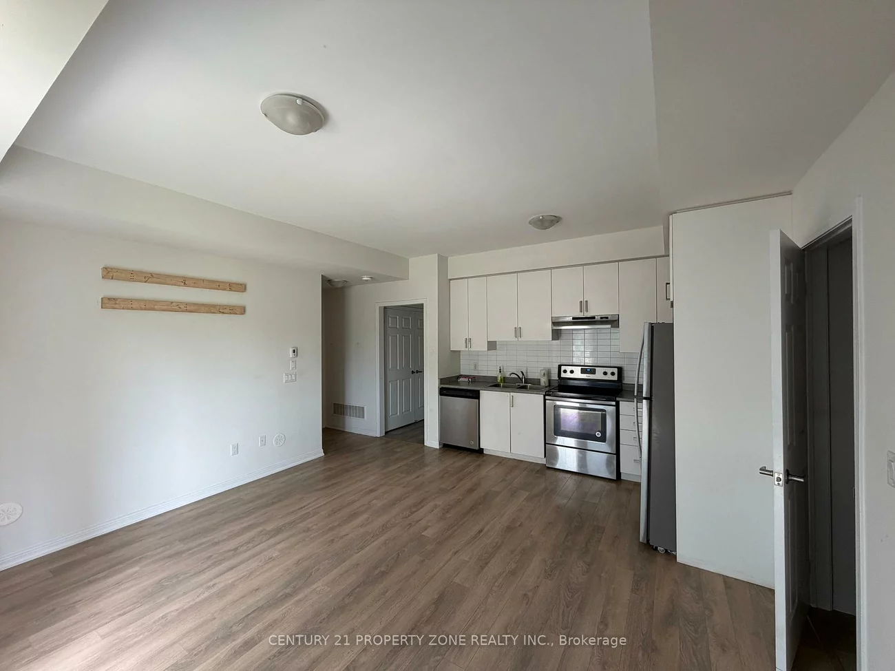 1, Beckenrose, Brampton West, Brampton