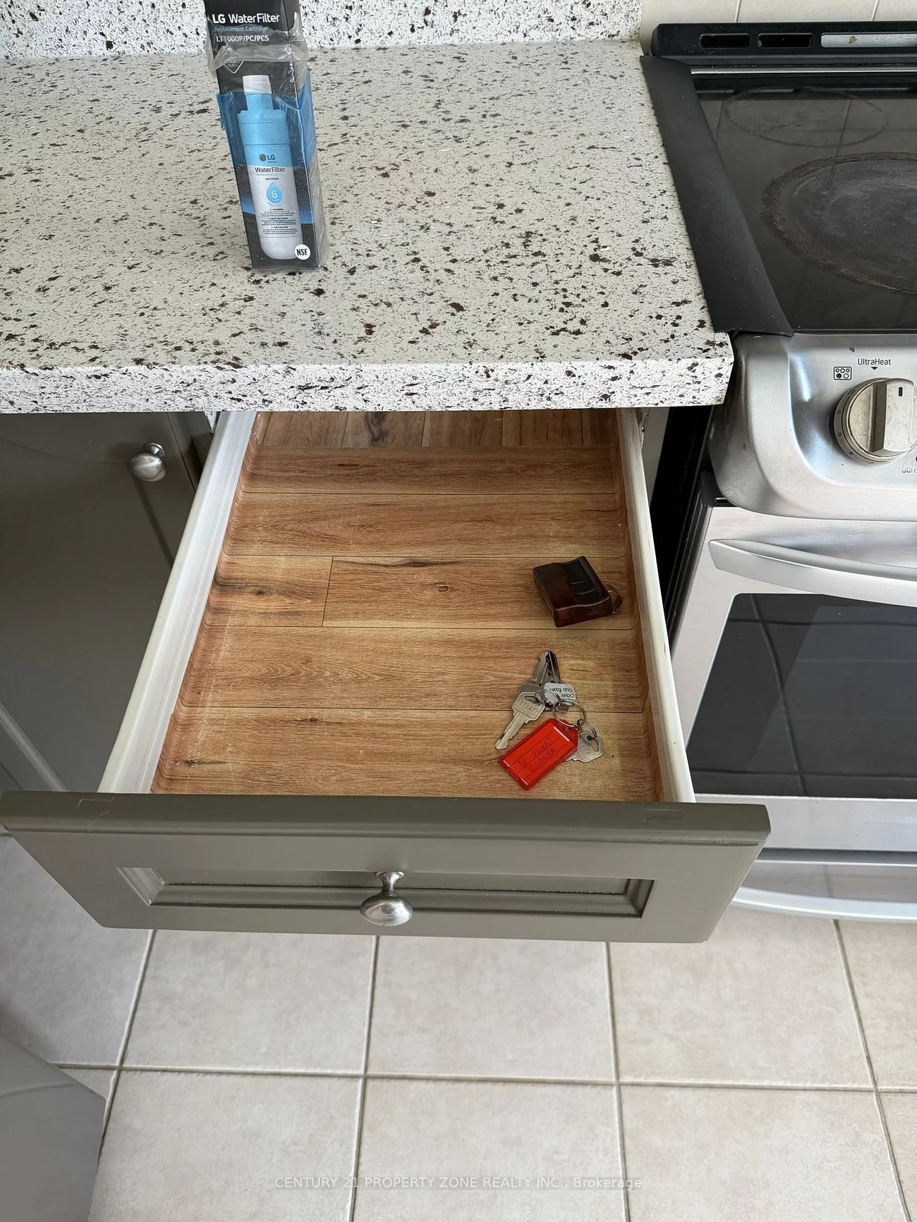 1, Beckenrose, Brampton West, Brampton