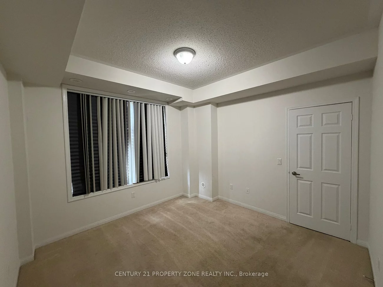 1, Beckenrose, Brampton West, Brampton