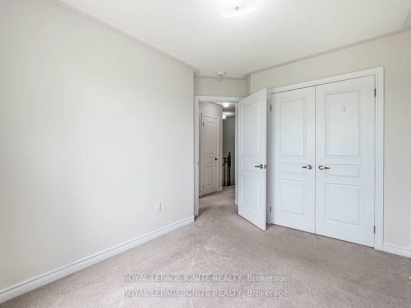 37, Aspen Hills, Credit Valley, Brampton