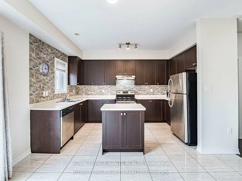 37, Aspen Hills, Credit Valley, Brampton
