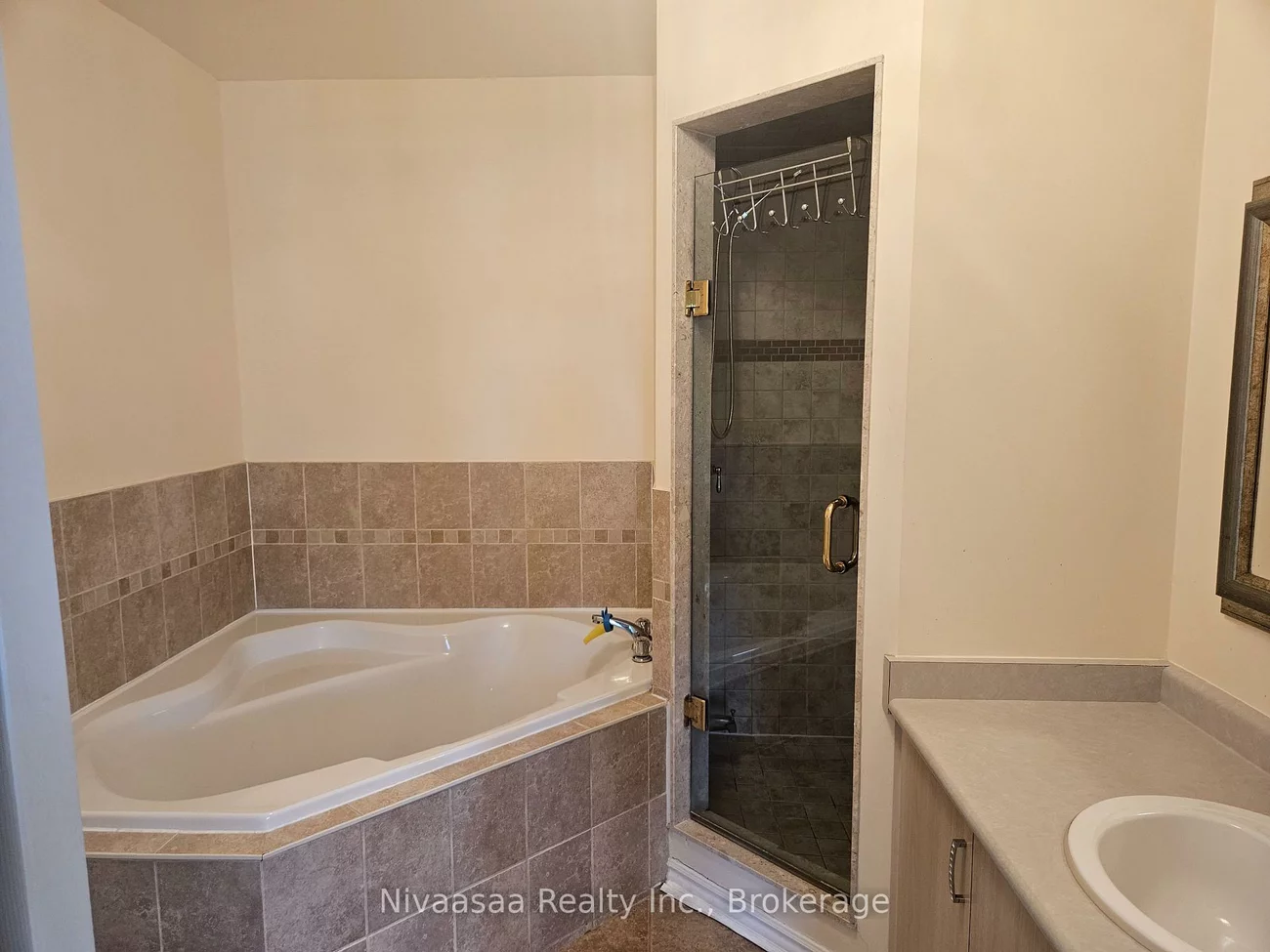 28, Gilgorm, Brampton West, Brampton
