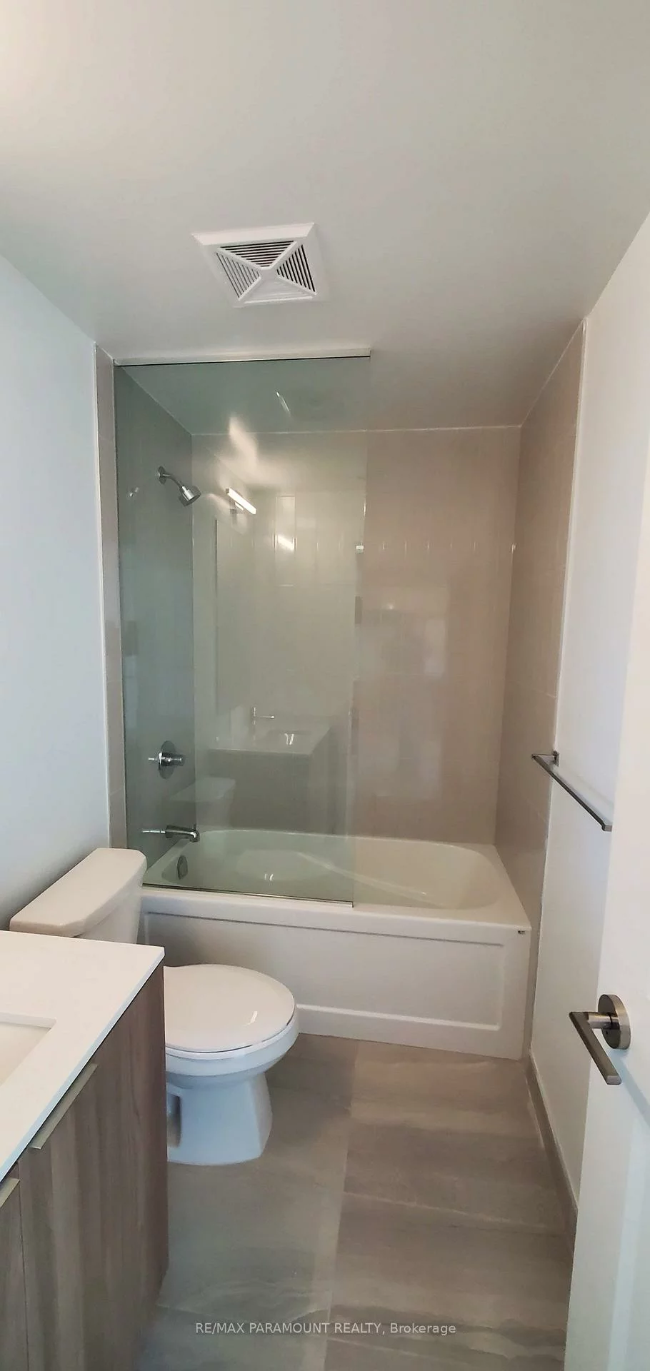 15, Skyridge, Bram East, Brampton