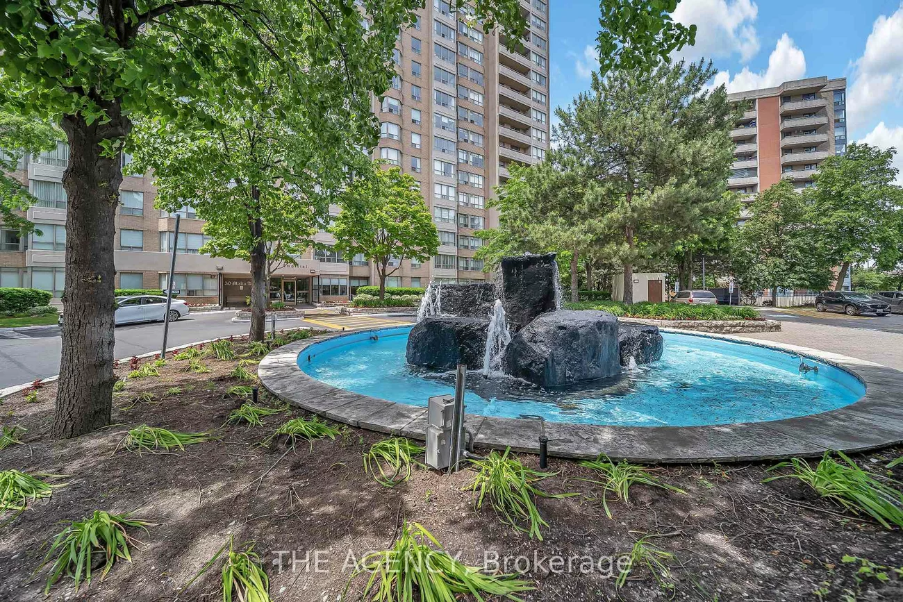 30, Malta, Fletcher's Creek South, Brampton