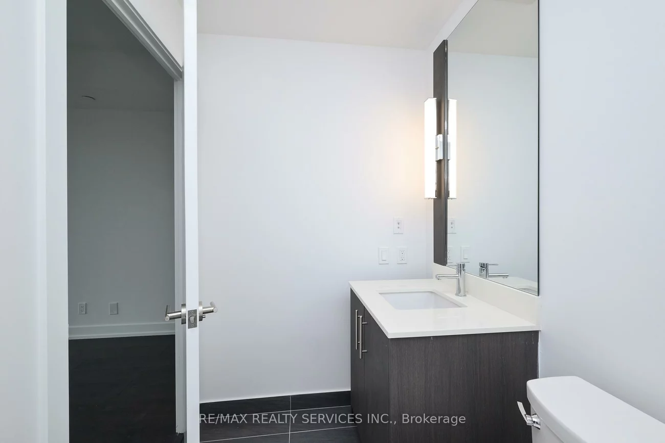 225, Veterans, Northwest Brampton, Brampton