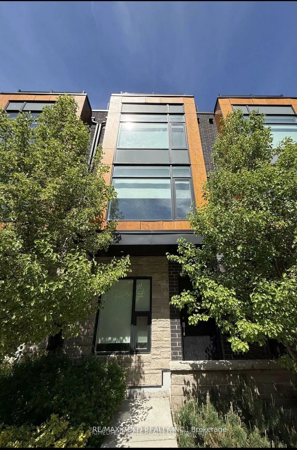 200, Malta, Fletcher's Creek South, Brampton