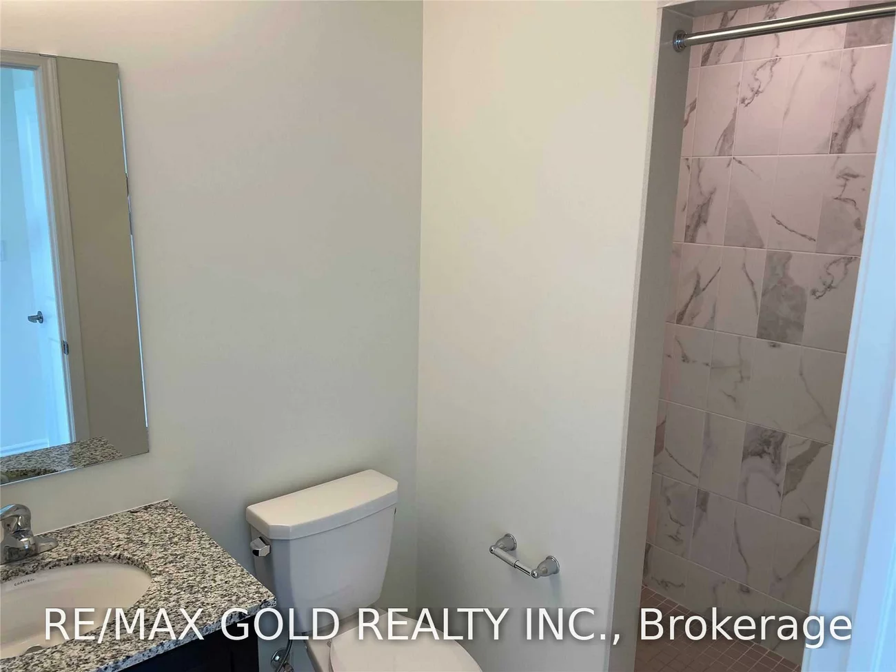 200, Lagerfeld, Northwest Brampton, Brampton