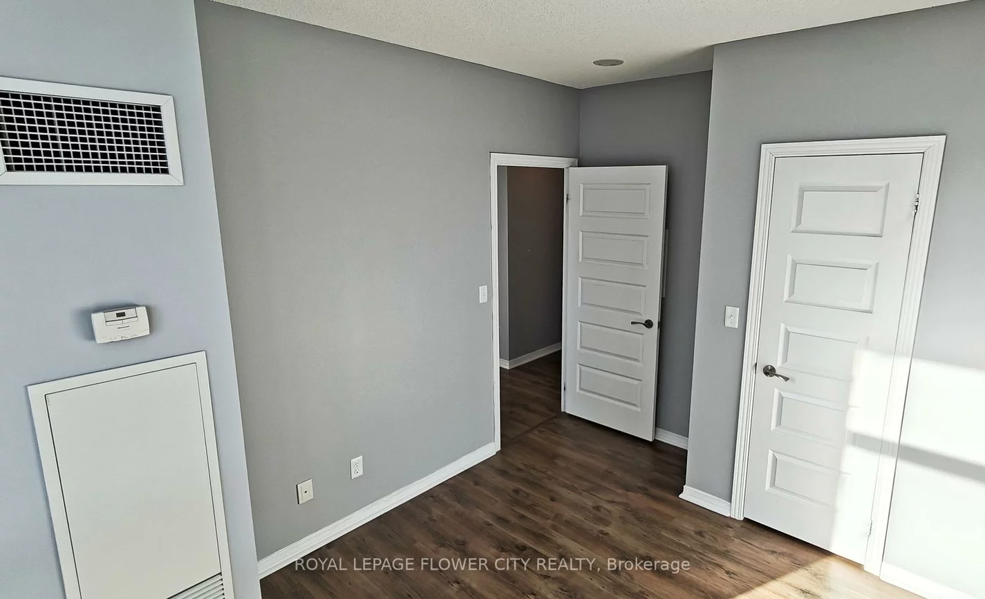 215, Queen, Queen Street Corridor, Brampton
