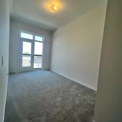 30, Halliford, Goreway Drive Corridor, Brampton