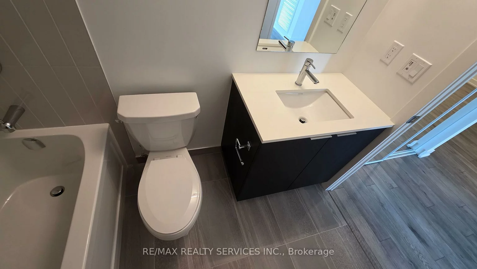 15, Skyridge, Bram East, Brampton