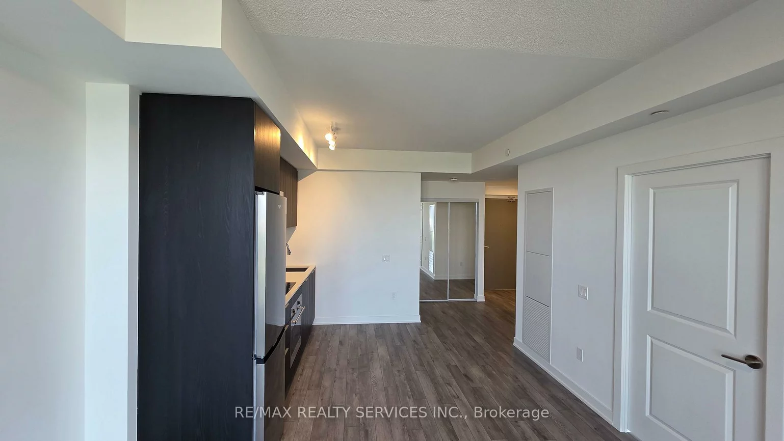 15, Skyridge, Bram East, Brampton