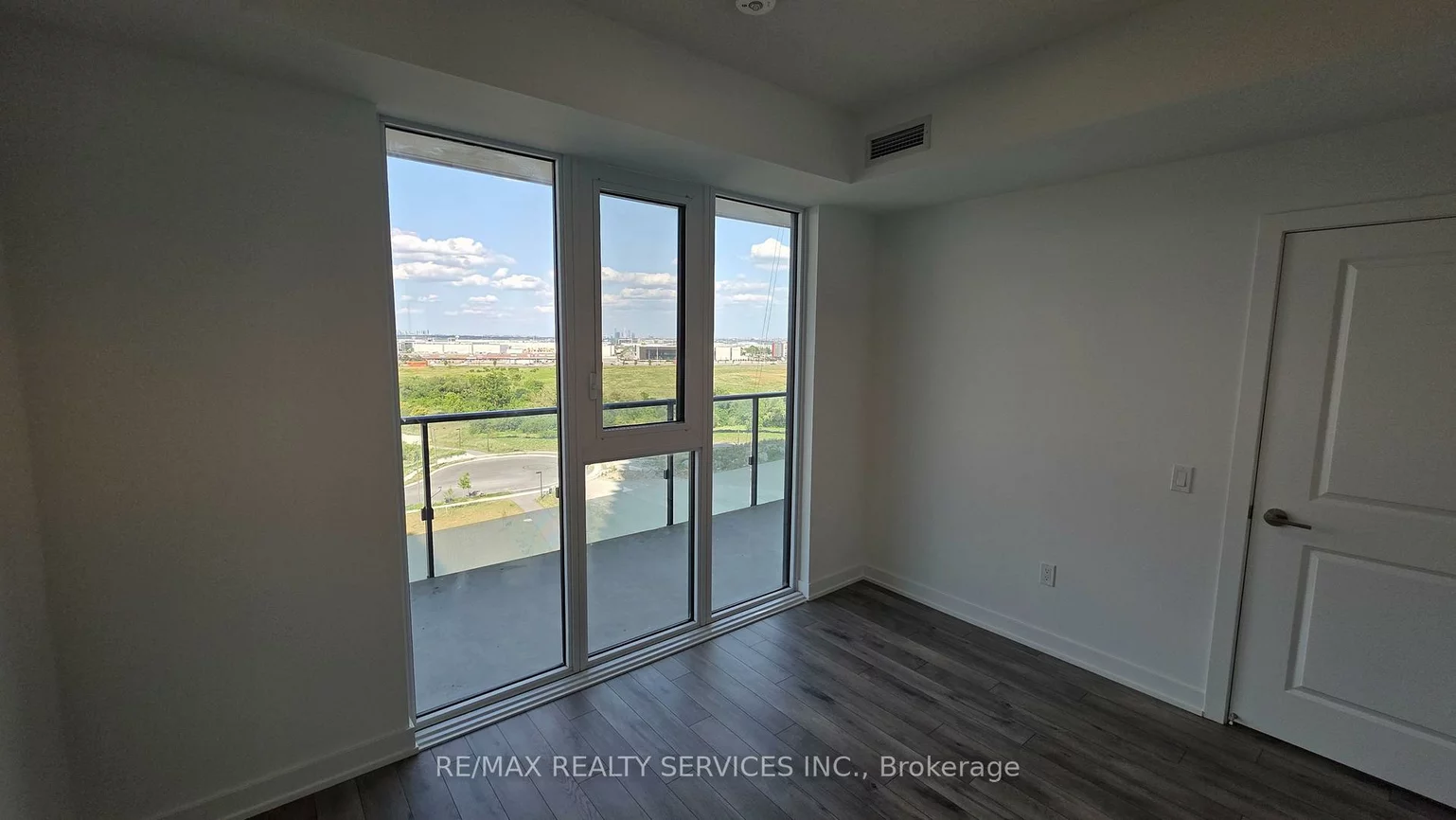 15, Skyridge, Bram East, Brampton