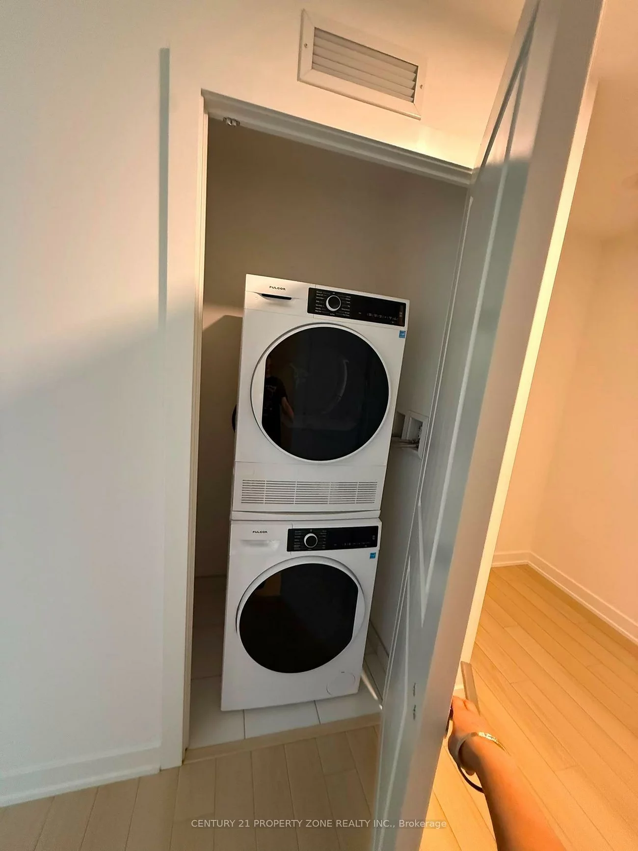 15, Skyridge, Bram East, Brampton