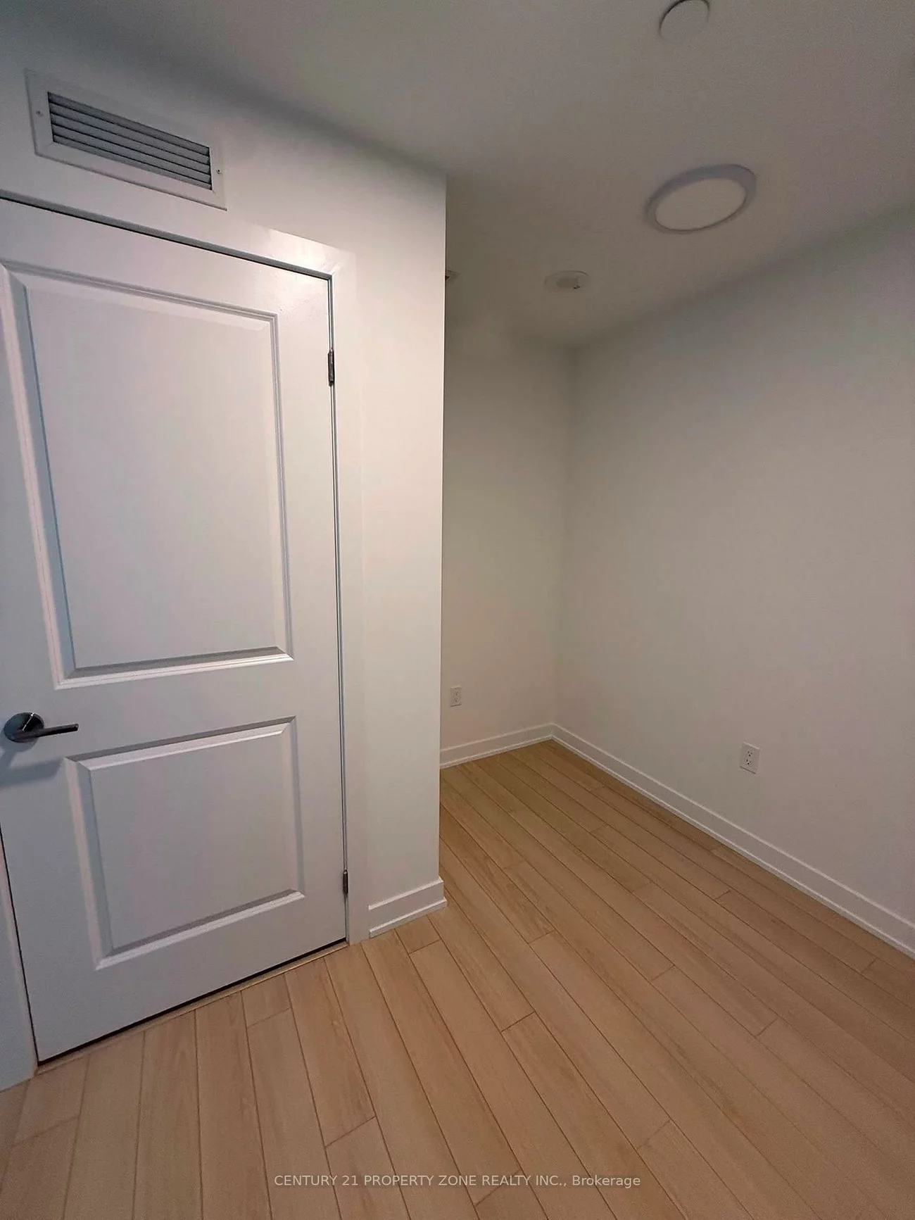 15, Skyridge, Bram East, Brampton