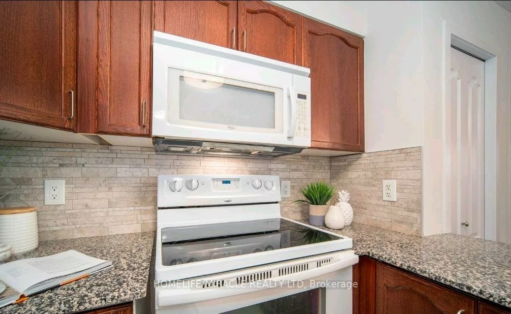 6, Dayspring, Goreway Drive Corridor, Brampton