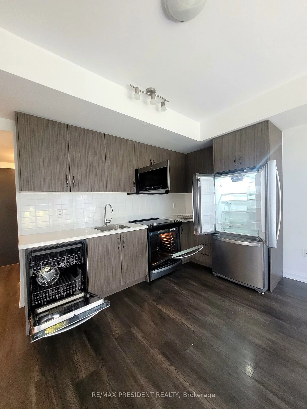 85, Attmar, Bram East, Brampton
