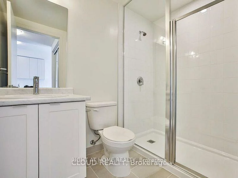 58, SKY HARBOUR, Bram West, Brampton
