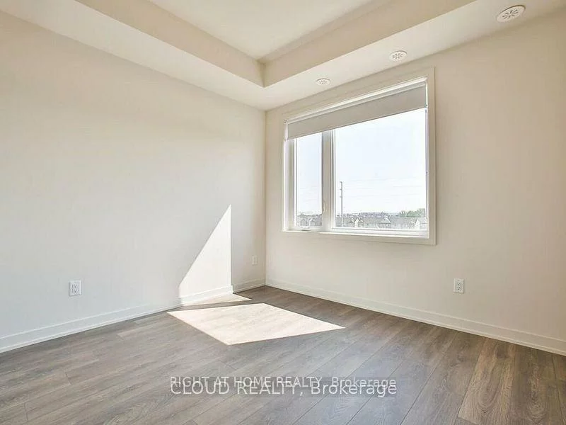 58, SKY HARBOUR, Bram West, Brampton