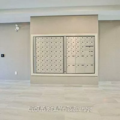 58, SKY HARBOUR, Bram West, Brampton