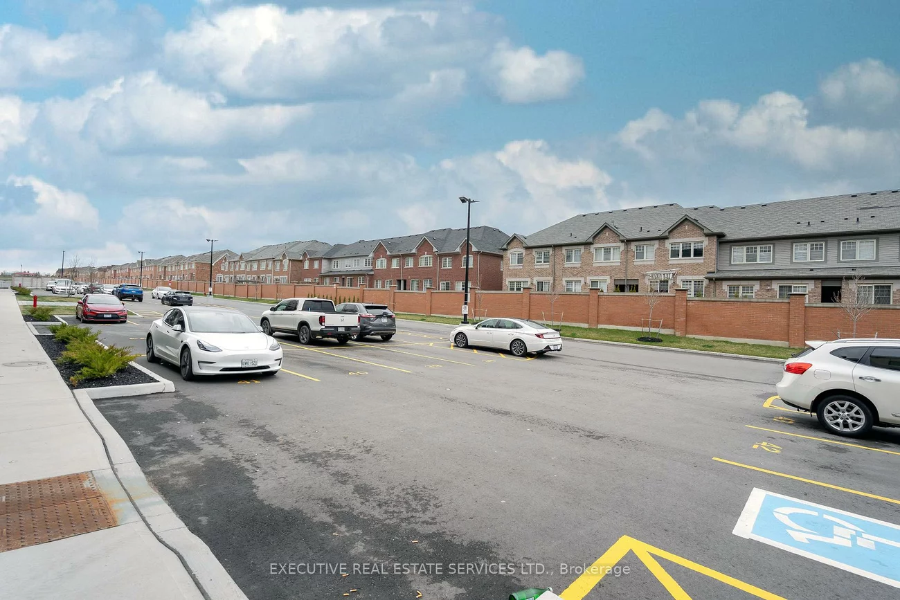 58, Sky Harbour, Bram West, Brampton