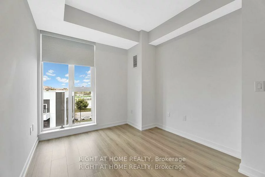 10, LAGERFELD, Northwest Brampton, Brampton