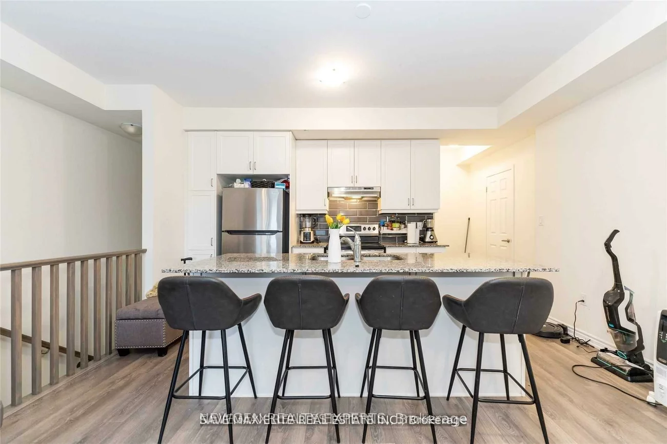 250, Lagerfeld, Northwest Brampton, Brampton