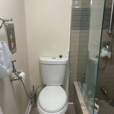 310, Mill, Brampton South, Brampton