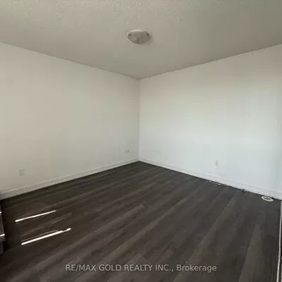 200, Malta, Fletcher's Creek South, Brampton