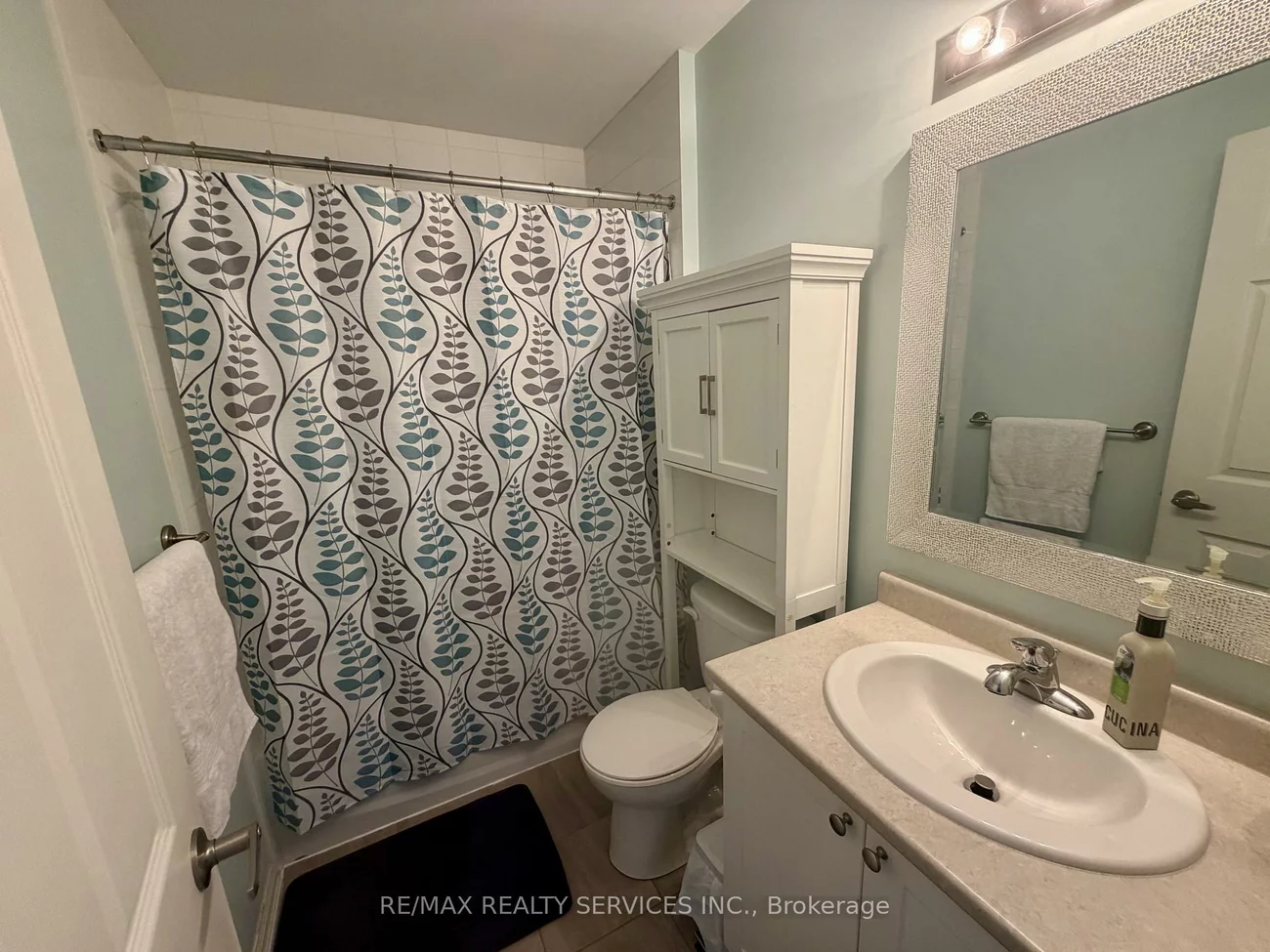 250, Sunny Meadow, Sandringham-Wellington, Brampton