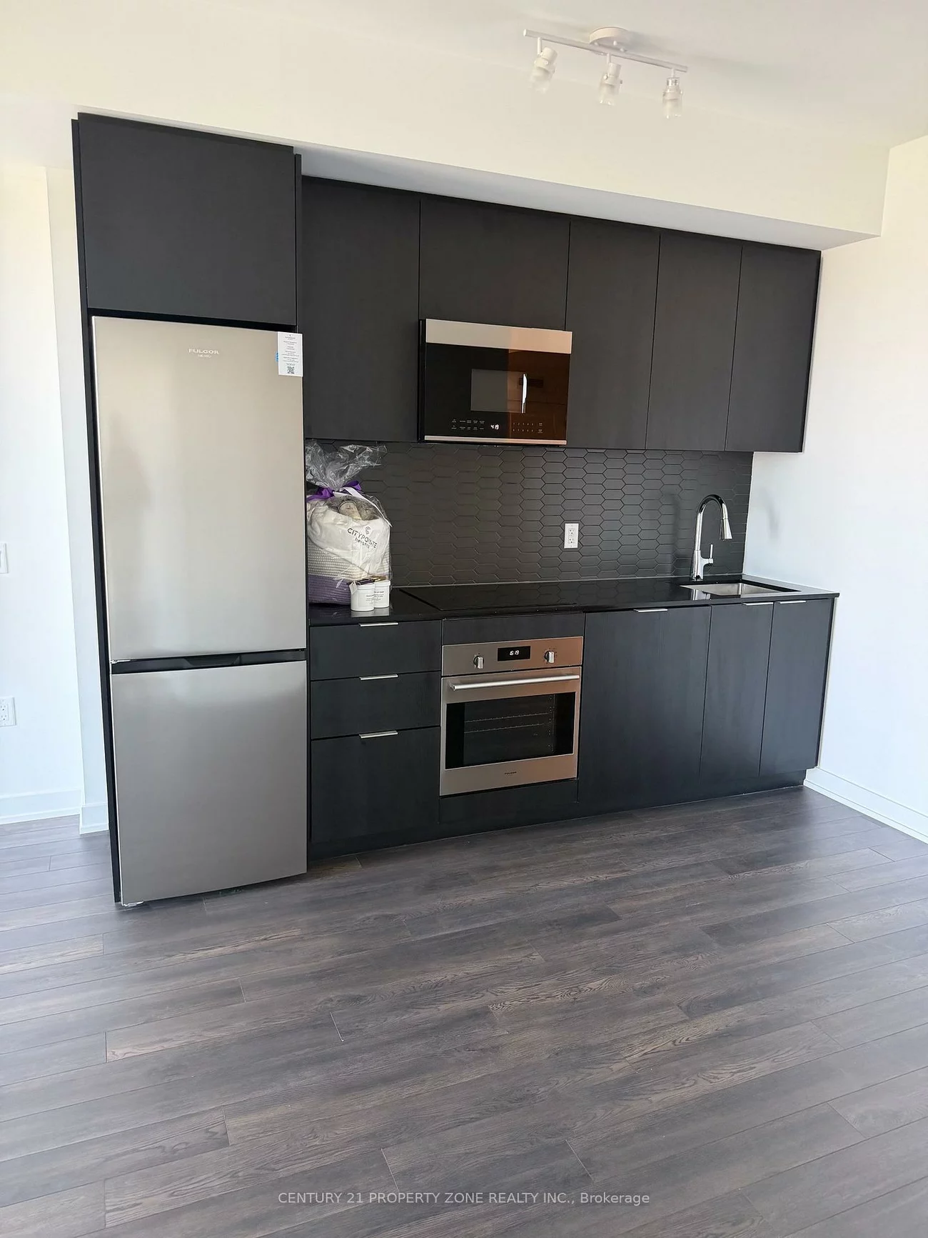 15, Skyridge, Bram East, Brampton