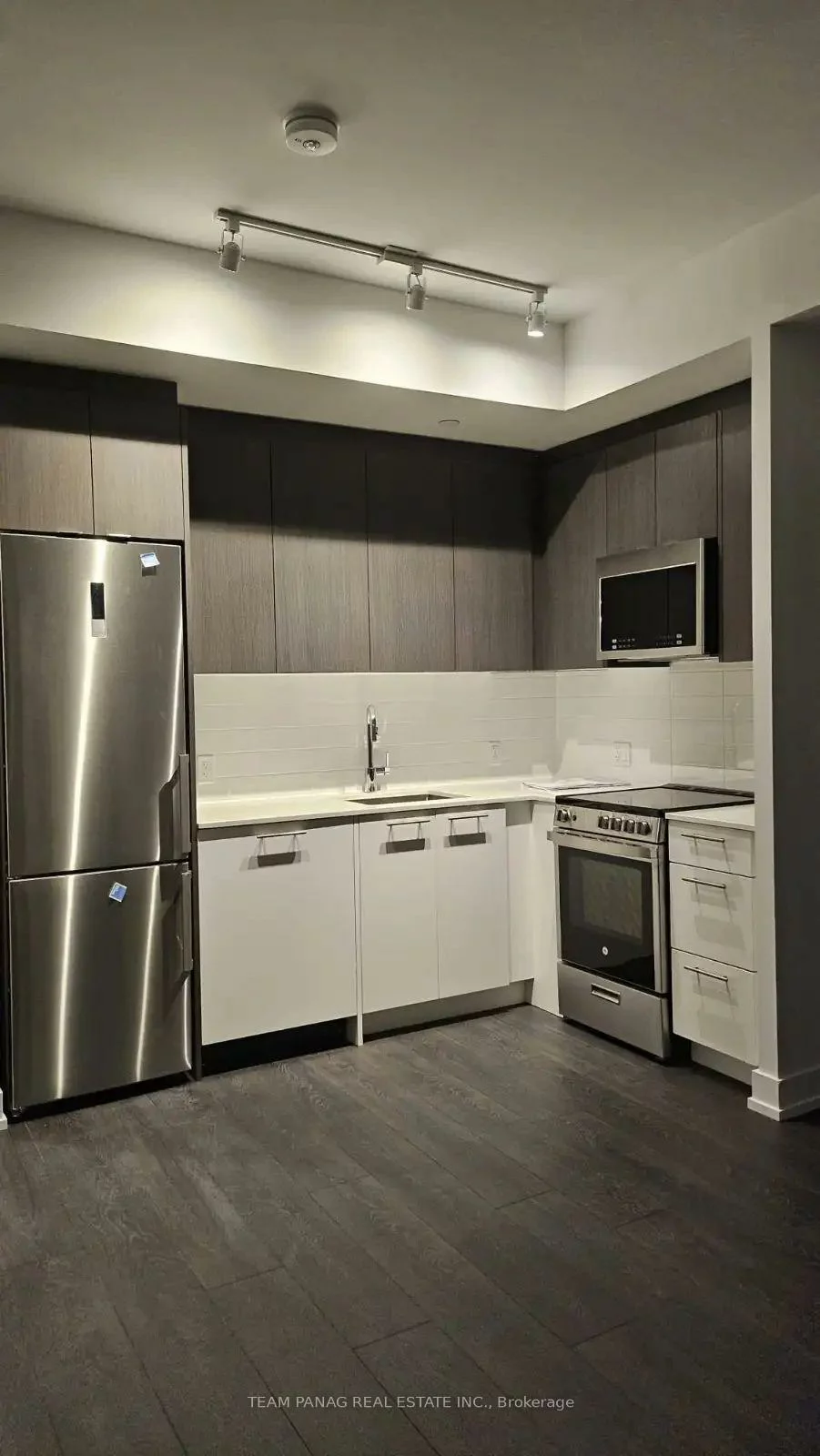 215, Veterans, Northwest Brampton, Brampton